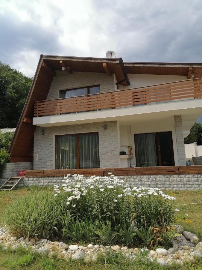 Къща За Гости Радост Guest House Radost Razlog Quarto foto